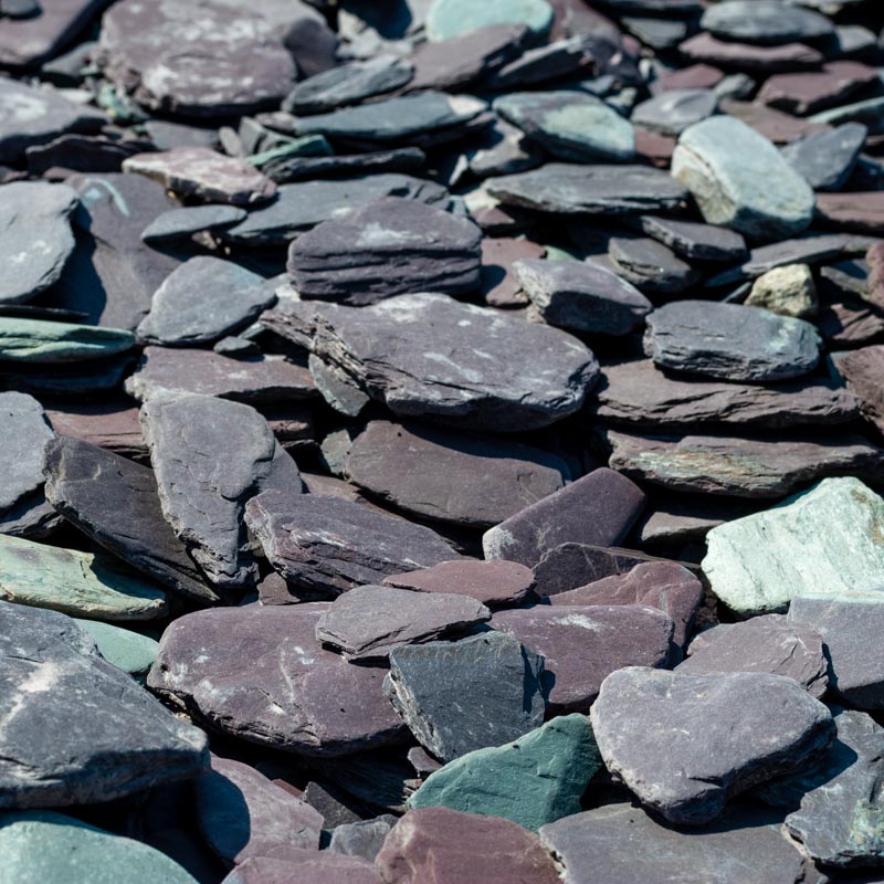 Large Purple Slate Chippings 30-50mm - Offerton Sand and ...